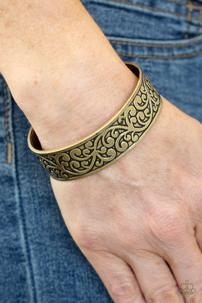 Read The VINE Print - Brass Bracelet